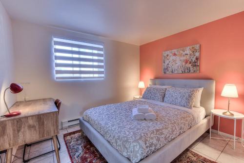Beautiful Spacious Apartments! 6 guest Vacation home Montreal