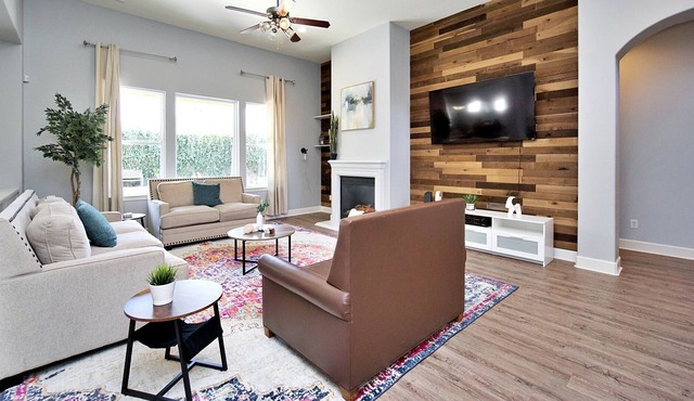 Beautiful spacious Fresno/Clovis Yosemite Home