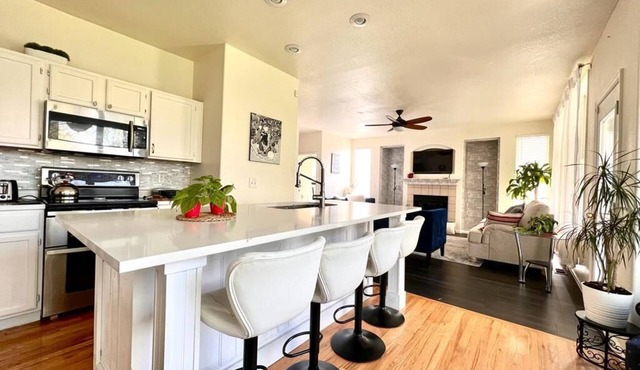 Beautiful spacious house!