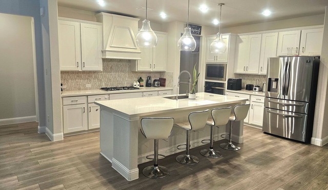 Beautiful Spacious Home for your special moments