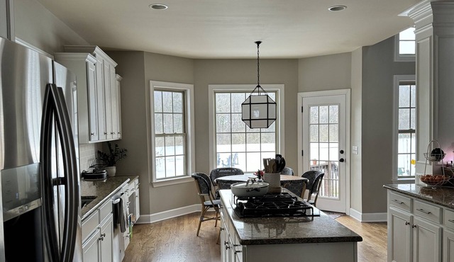 Beautiful & spacious home in charming Franklin, Tennessee.