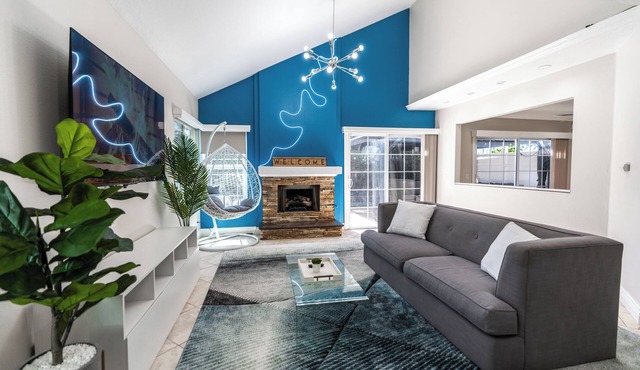 Beautiful Spacious Home Minutes to Disney
