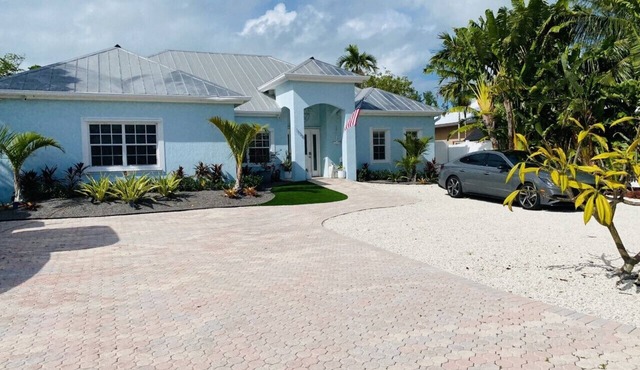 Beautiful, Spacious, Single Story Home - Islamorada