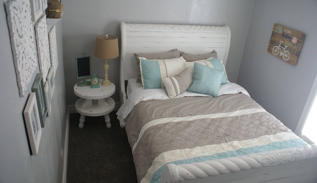 Beautiful Split Mountain house rental