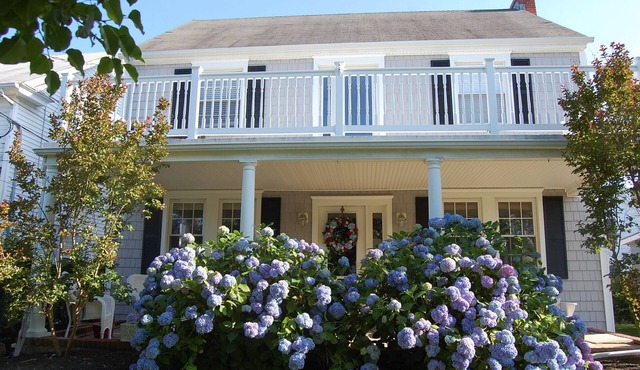 Beautiful Spring Lake Home just 2 blocks from beach