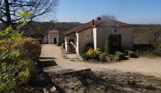 BEAUTIFUL STONE COUNTRY HOUSE