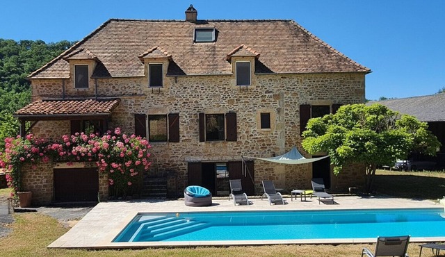 Beautiful stone house with private pool – Dordogne Valley