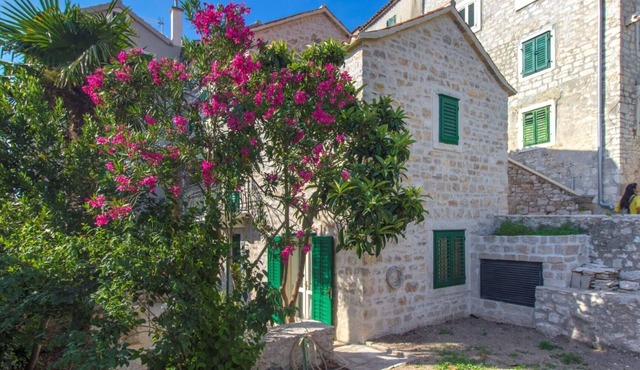 Beautiful stone villa Julia in the heart of the city of Šibenik