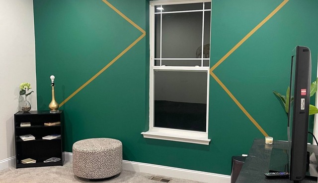 Beautiful Studio Bedroom Rental!