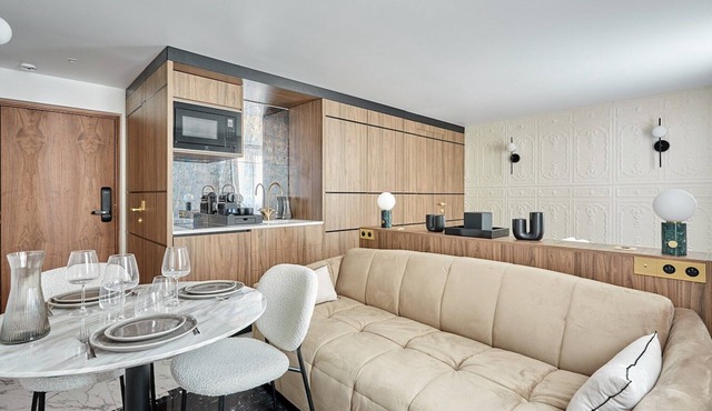 Beautiful Studio with AC - Louvre Palais Royal
