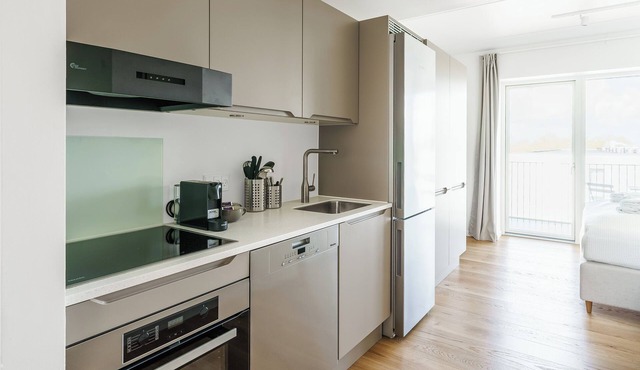 Beautiful Studio with Balcony - 333