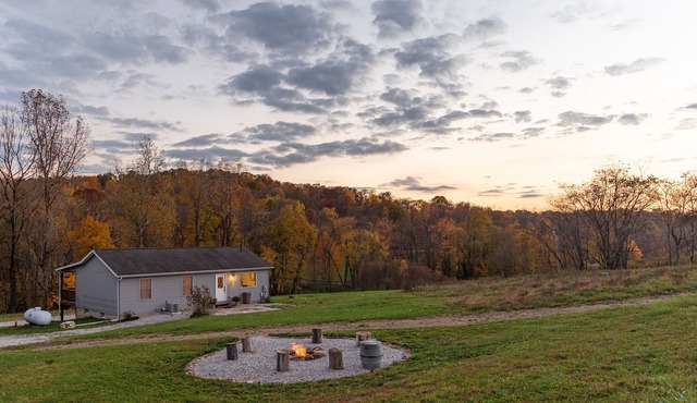 Beautiful, Stylish 3BR Near Mohican & Pleasant Hill Lake!