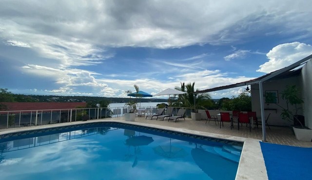 Beautiful Suite in Tequesquitengo with Lake Access