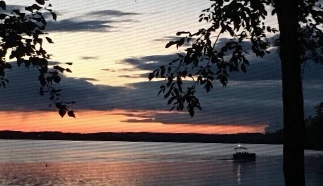 Beautiful Sunsets and Peaceful lake views