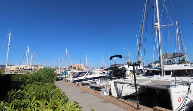 Beautiful T2 Apartment – Les 2 Voiles Residence at Marines de Cogolin