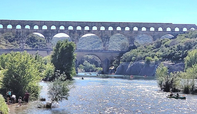 Beautiful T3, 700 m from the Pont du Gard