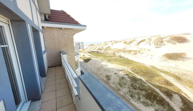 Beautiful T4 duplex 150m from the beach with sunny terrace