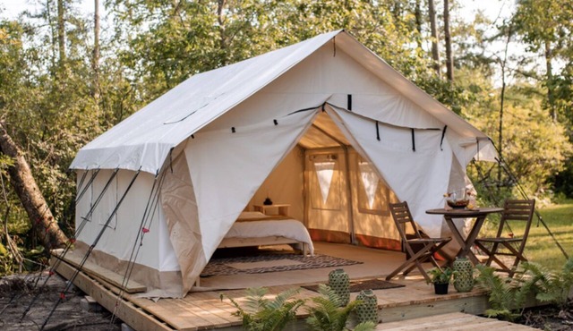 Beautiful Tent at Camp Northern Lights!