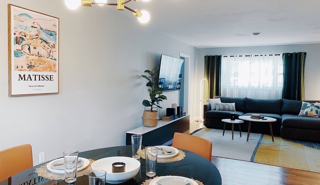 Beautiful Three Bedroom one story house on quiet street