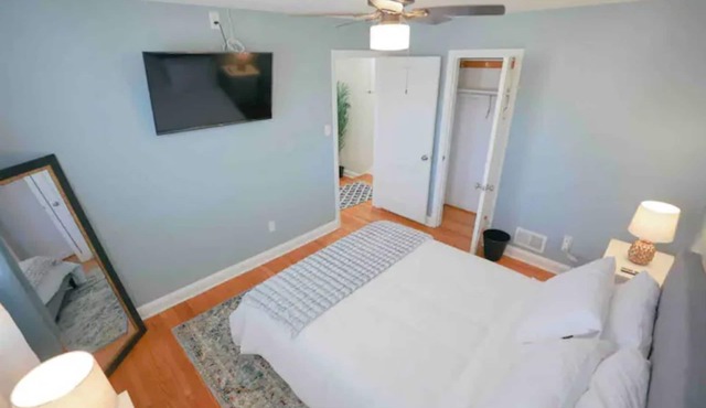 Beautiful Townhome Minutes from Downtown Towson