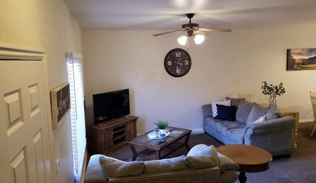 Beautiful townhouse near Zion, Bryce & Grand Canyon (Kanab, UT)