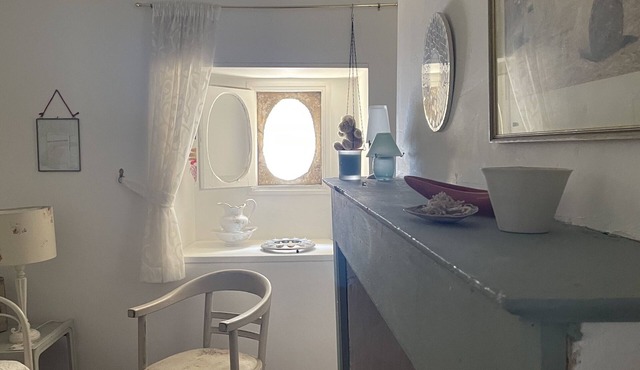 Beautiful traditional house 1 minute from the Square