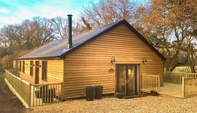 Beautiful Tranquil Barn in 14 acres of perfect peace within New Forest district