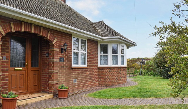 Beautiful tucked away property close to the town and beach.