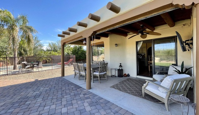 Beautiful Tucson Oasis, fenced pool, fully fenced yard