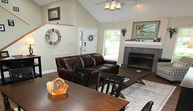 BEAUTIFUL TWO STORY TOWNHOME in TELLICO VILLAGE GOLF RESORT & FITNESS COMMUNITY