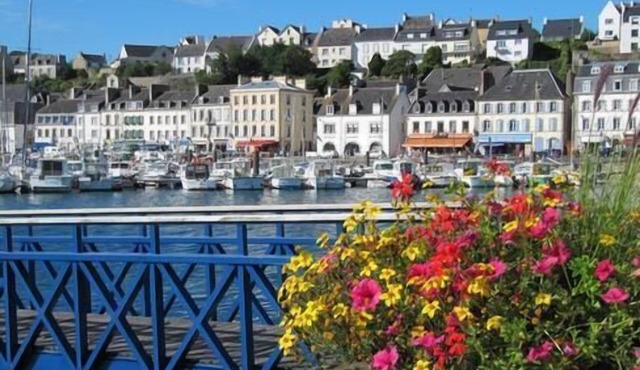 Beautiful typical farmhouse by the sea, magnificent supervised beach at 1km