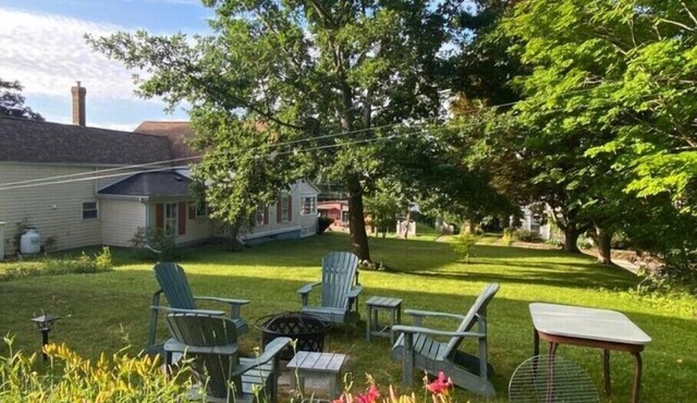 Beautiful Upgraded Home in Canning - Newly listedn