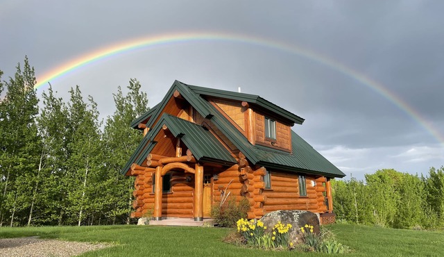 Beautiful upscale retreat for travelers who value beauty and seclusion.