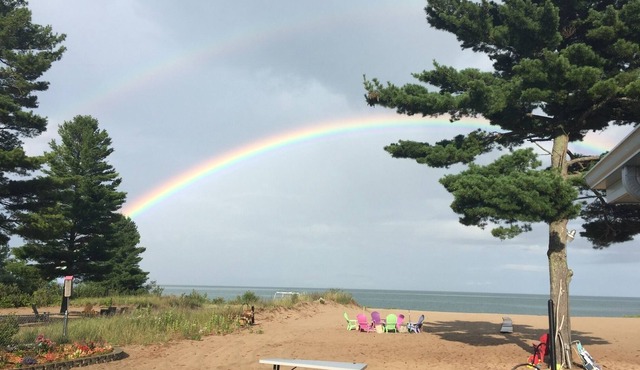 Beautiful Lake Huron Beach Home - Sandy Beach!