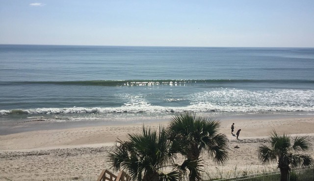 BEAUTIFUL OCEANFRONT 4TH FLOOR CONDO 🌞🎣🏊🏻‍♂️🏄🏼