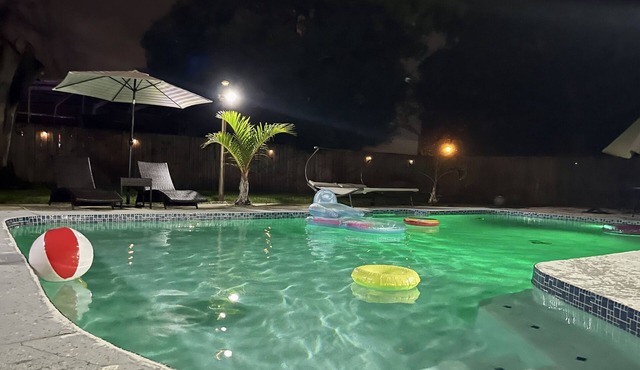 Beautiful Vacation Home With PRIVATE POOL In Orlando