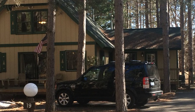 Beautiful Vacation Home In Crystal Mountain Resort. Walk To Skiing & Dining