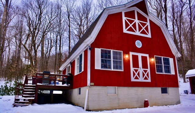 Beautiful Vermont Vacation Home- Mount Snow!
