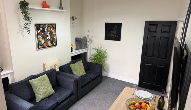 Beautiful Victoria Bay Fronted property