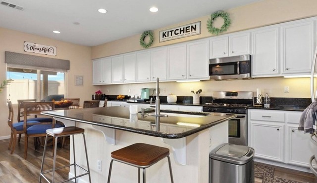 Beautiful Victorville Home