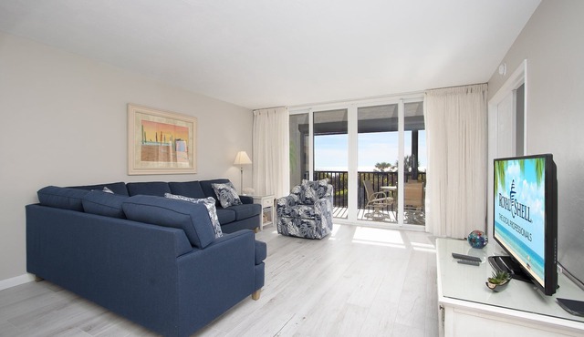Beautiful View! Beach Front w/Cabana - Compass Point 171