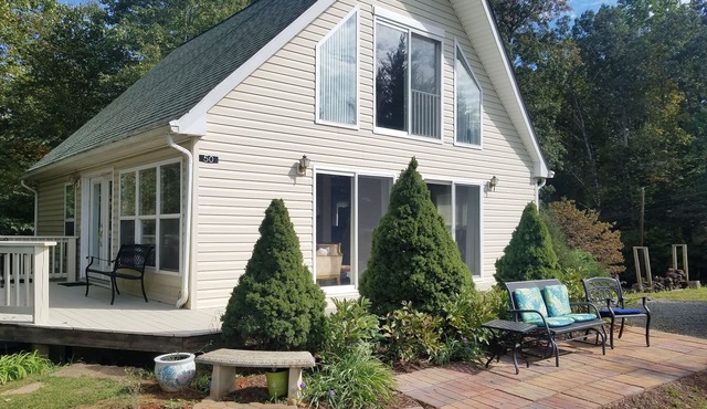 Beautiful views, lovely house, in the Appalachians and near Charlottesville, VA