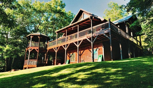 Beautiful Views of The Great Smoky Mountains From Anywhere Indoors or Out!