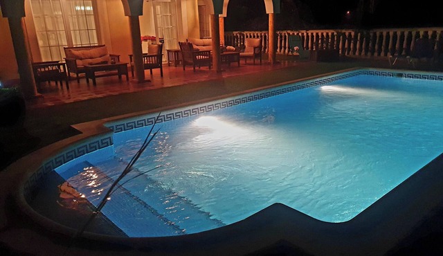 Beautiful Villa 10min to Sitges and new private pool, near Sitges and Barcelona