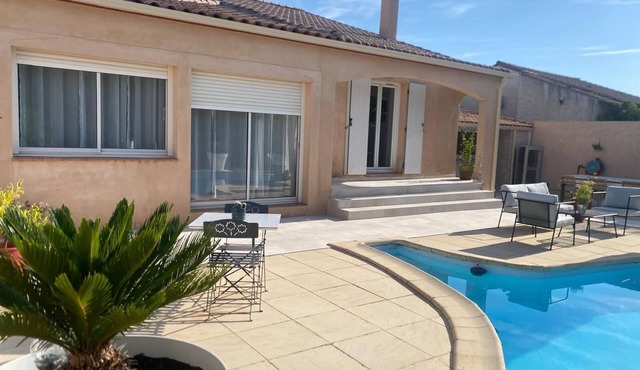 Beautiful villa 8 minutes from Nîmes