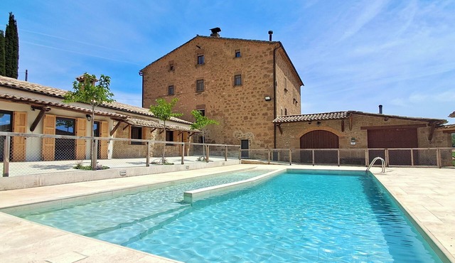 Beautiful Villa + Annex combine for 12 bedrooms and a Private Pool