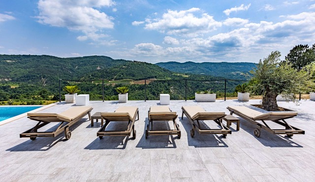 Beautiful Villa Bella Draguć