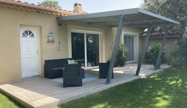 Beautiful Villa of full foot with swimming pool on the hill, impregnable view!