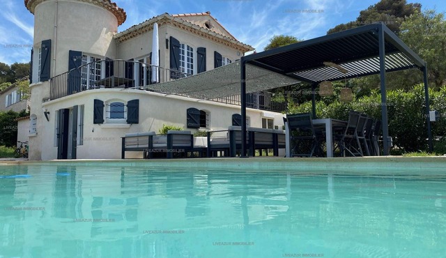 BEAUTIFUL VILLA SEA VIEW AIR-CO BEACH BAND CITY WALKING DISTANCE SWIMMING POOL GARDEN PARKING 10.