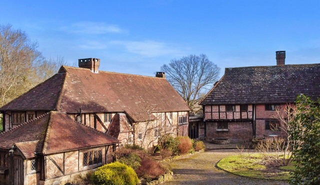 Beautiful villa for 6 people with hot tub, WIFI and TV